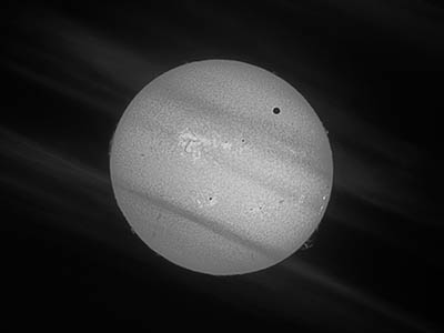 Snímek přechodu Venuše přes sluneční disk 6.6.2012 (foto Daniel Podrazský)